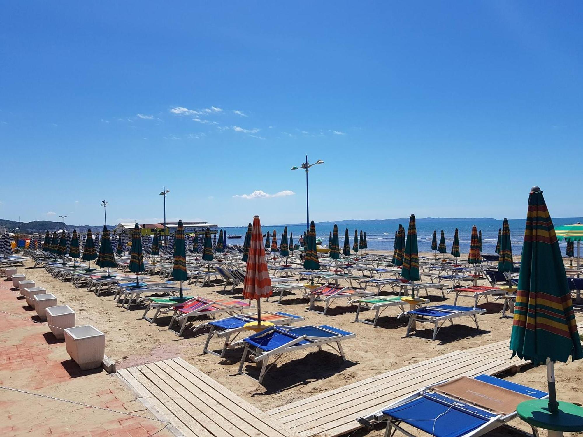 Sea View Apartments In Durrës Exterior foto
